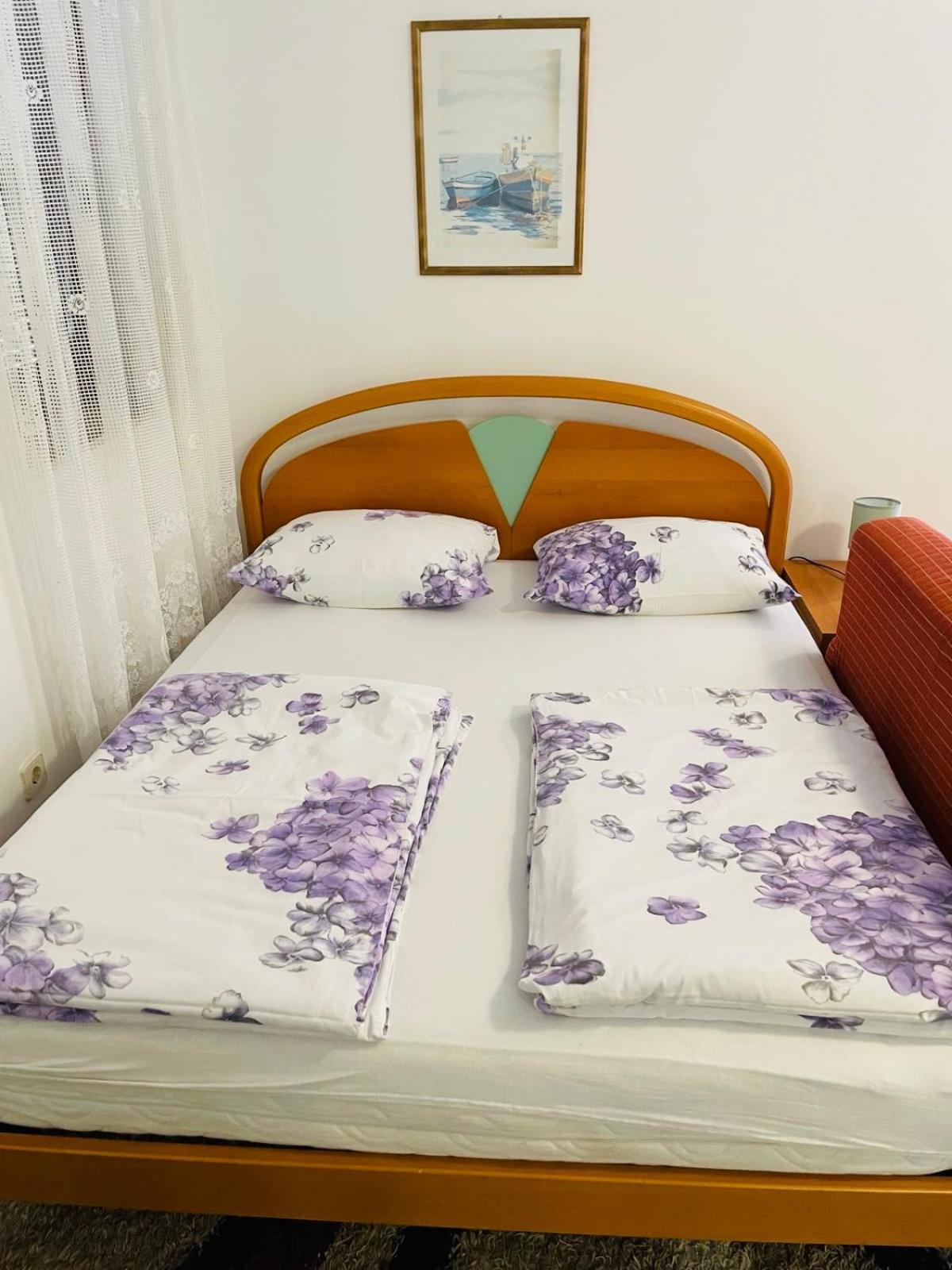 Apartments Lavanda 1 ニヴィーチェ エクステリア 写真
